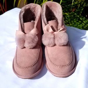 UGG Kallen Booties Suede Pink Size 7